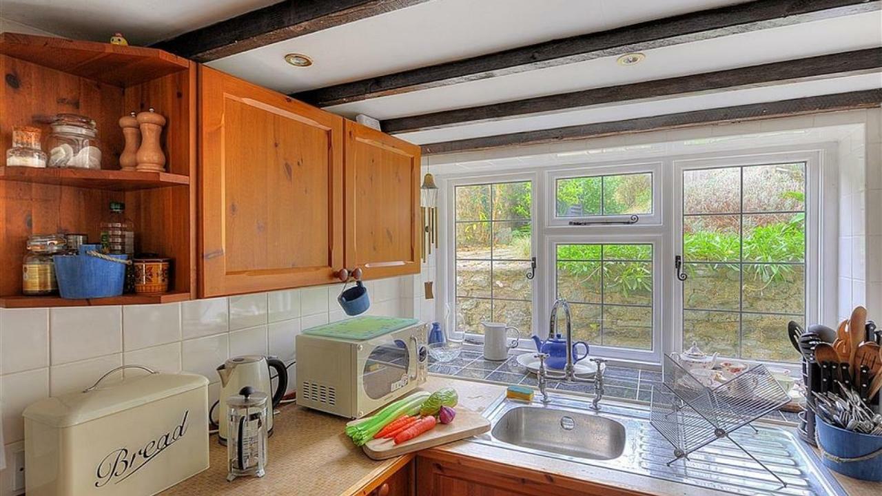 Ivy Cottage Lyme Regis Buitenkant foto