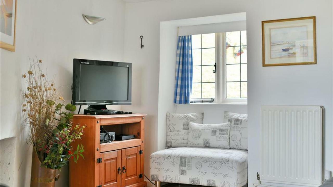 Ivy Cottage Lyme Regis Buitenkant foto
